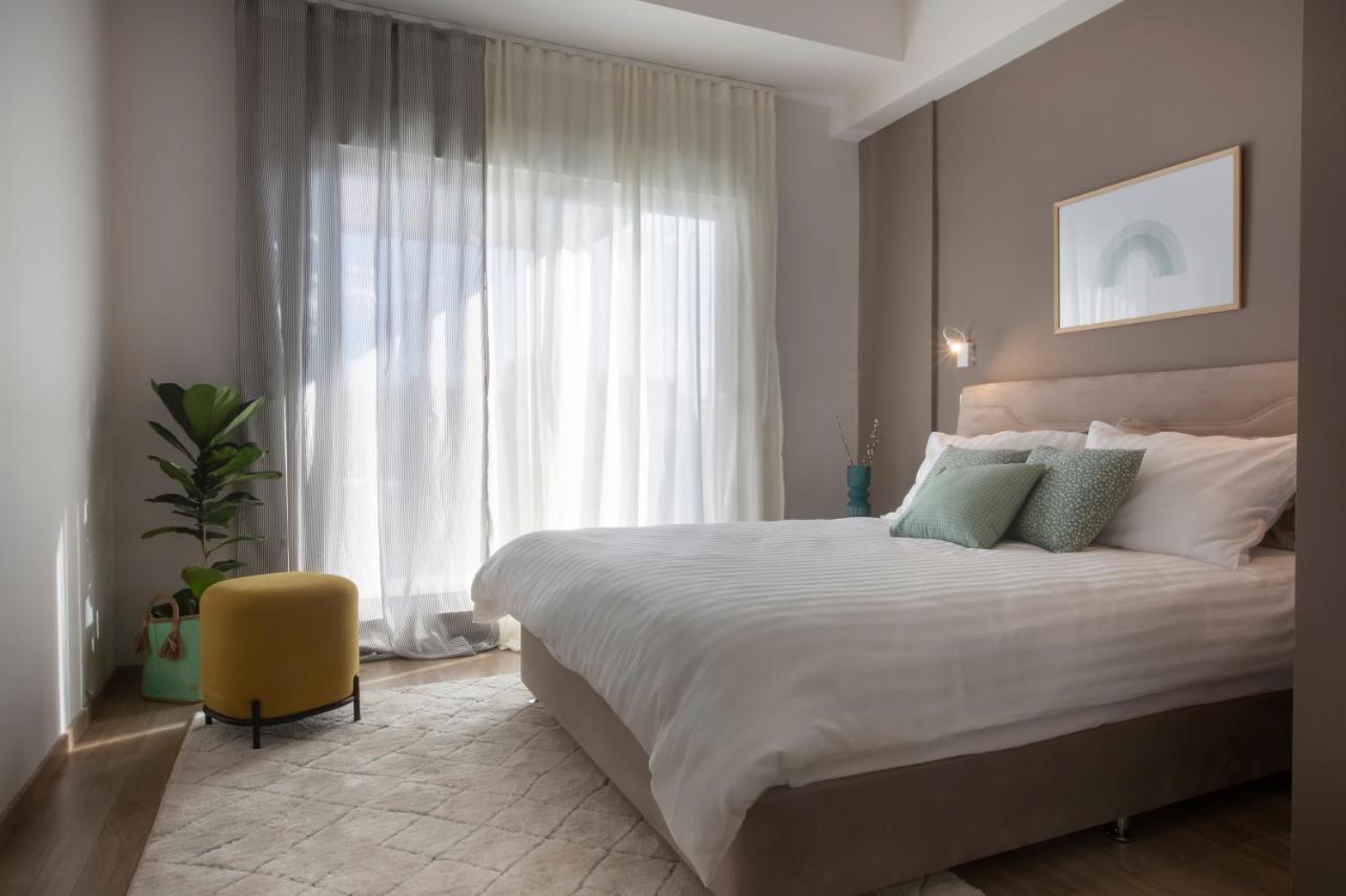 Thisean Modern Suites By Athens Stay Exteriör bild